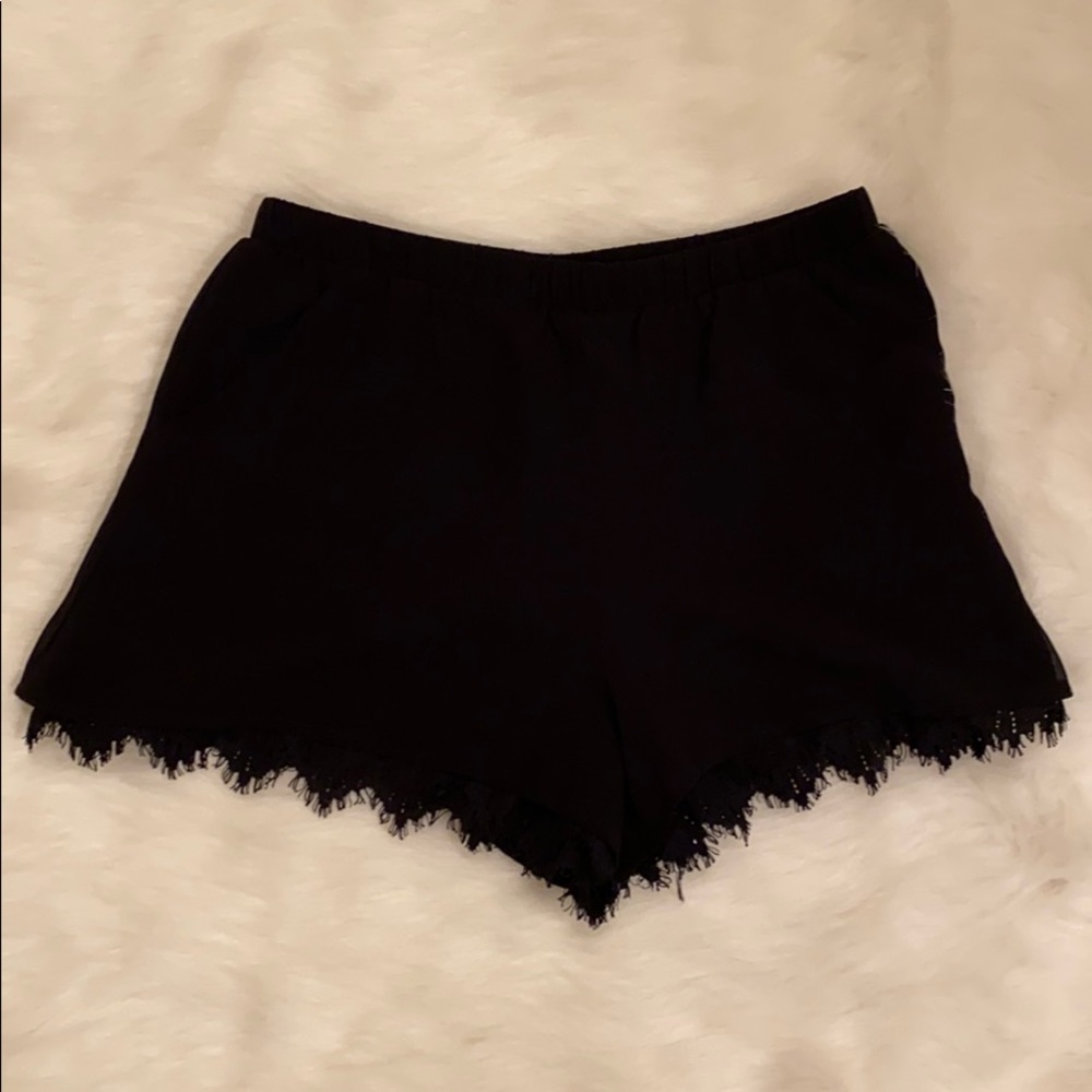 Shorts with fringe